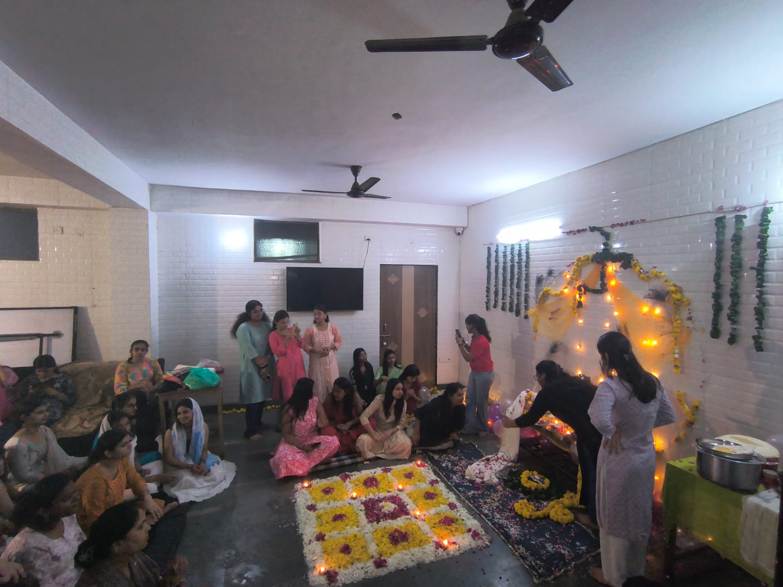 Residents in the Shanvi Girls PG common area