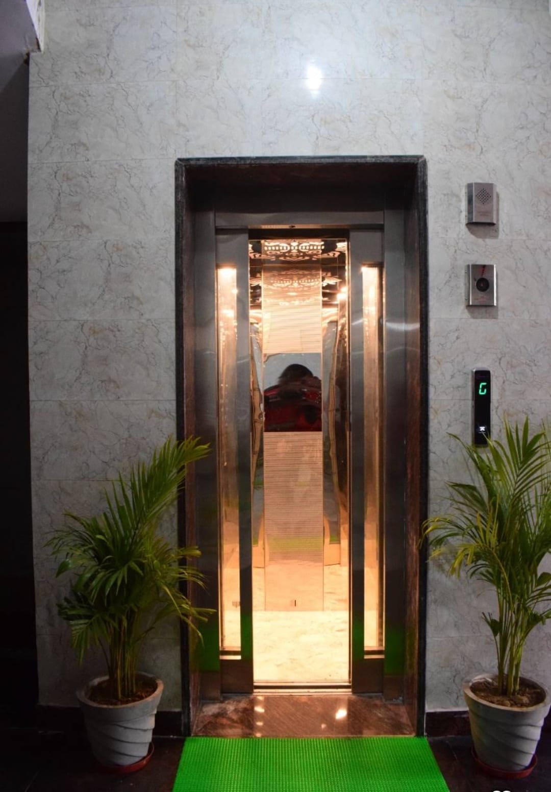 Lift entrance at Shanvi Girls PG